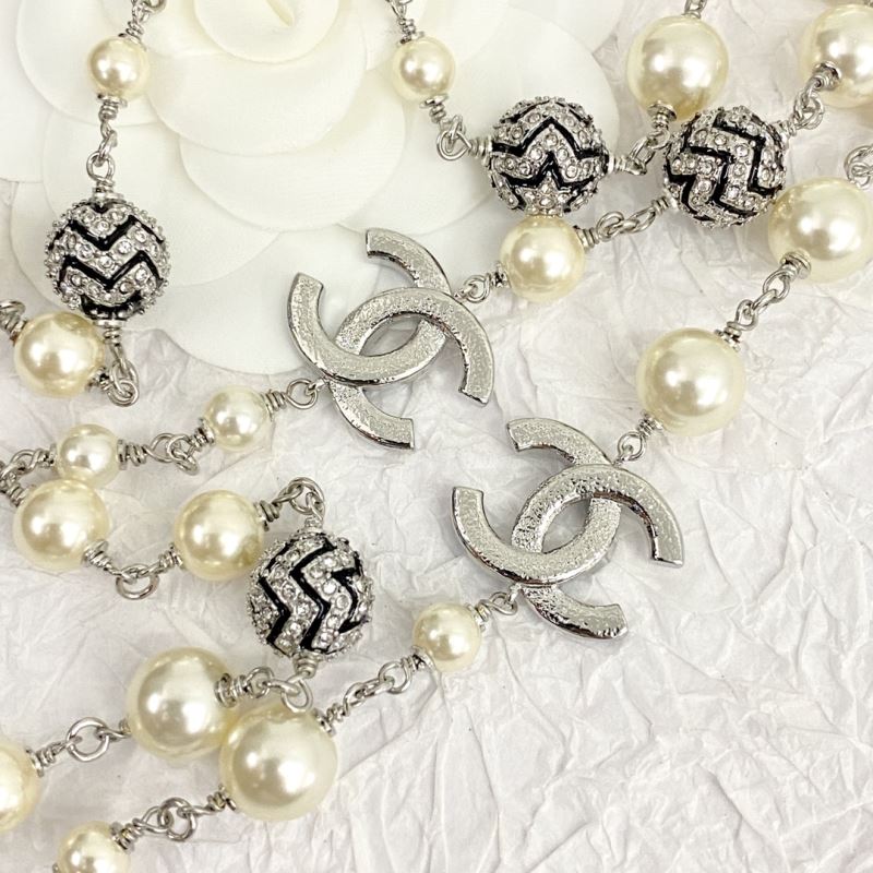 Ch**el necklaces